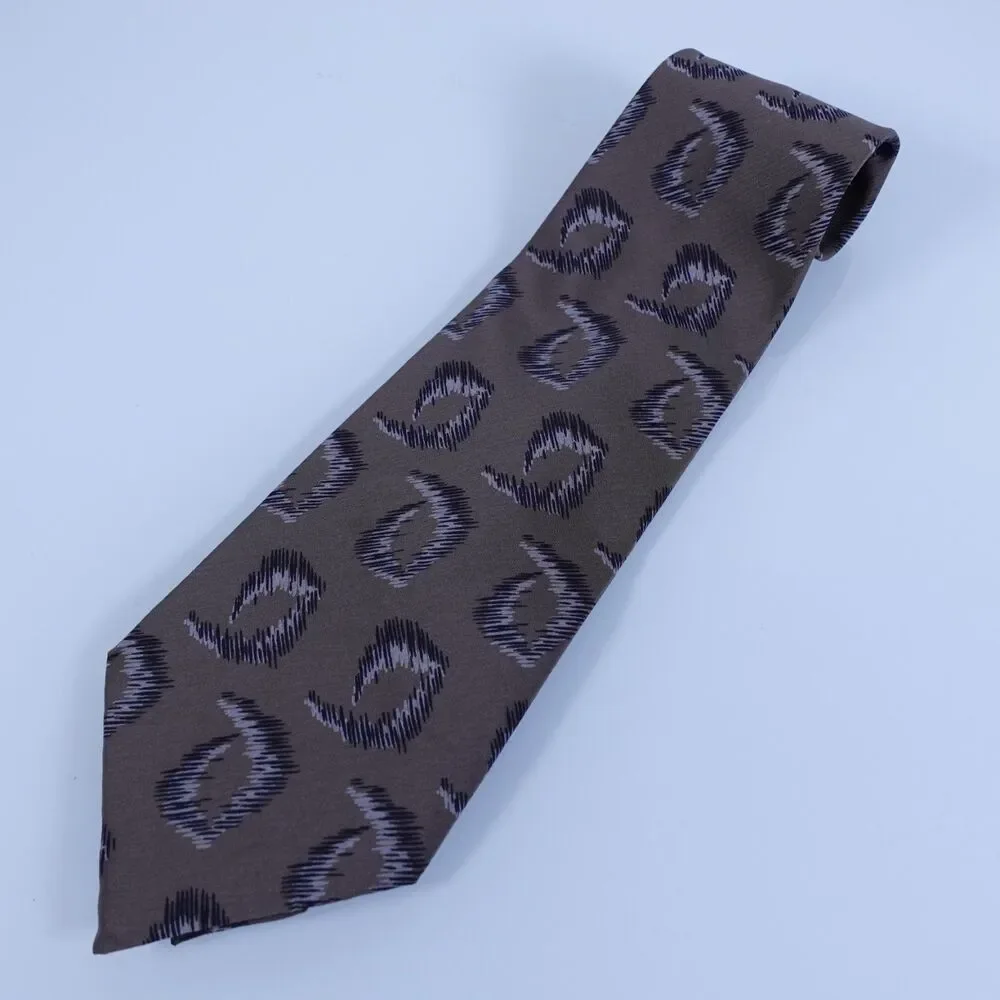 Giorgio Armani Cravatte Necktie Tie Silk Brown Geometric Pattern Made in Italy